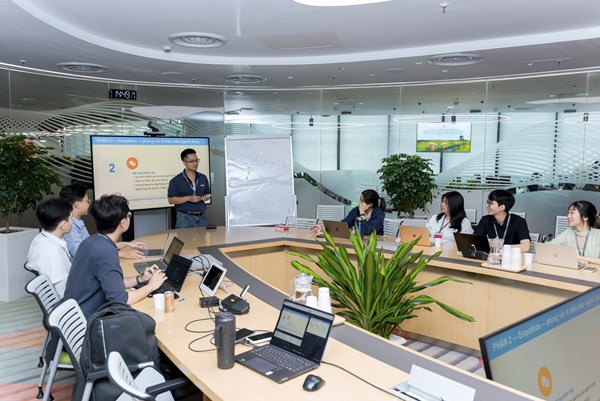 Viettel mở dữ liệu thực tế cho thí sinh tranh tài tại Viettel AI Race 2026
