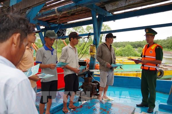 Đồng Tháp dồn lực chống khai thác IUU, quyết tâm gỡ thẻ vàng EC