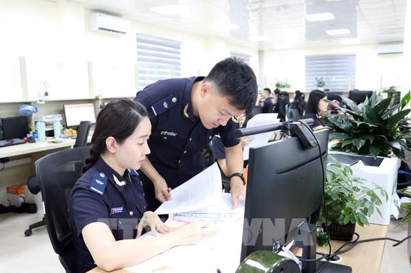 Thông quan tập trung giúp giảm thời gian làm thủ tục, tăng thu ngân sách