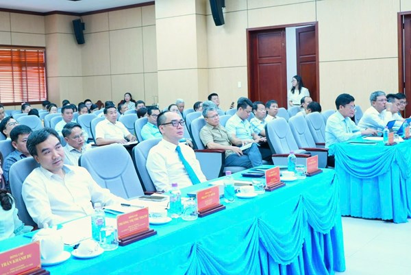 Mua bán đất khai hai giá: Vì sao khó tìm giá thật để áp thuế?