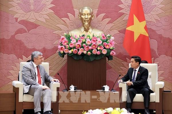 Phát triển thực chất, bền vững quan hệ chiến lược Việt Nam - Liên bang Nga