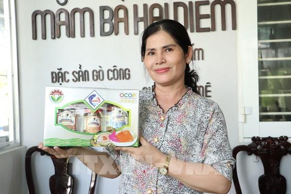 Quà quê xuống phố: Khi hồn cốt làng xã Đồng Tháp theo chân du khách