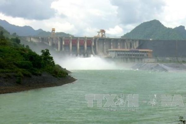 16 giờ ngày 13/7, đóng 1 cửa xả đáy hồ thủy điện Tuyên Quang