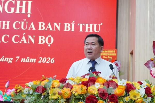 Trung tướng Đinh Văn Nơi giữ chức Phó Bí thư Tỉnh ủy An Giang