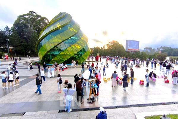 Du lịch Lâm Đồng: Lên xứ lạnh đón khách thích đi biển