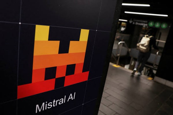 Microsoft mở rộng hợp tác với Mistral AI tại châu Âu qua thương vụ tỷ USD