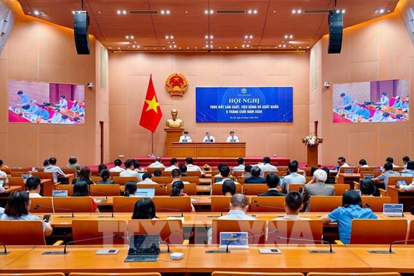 Hà Nội tìm động lực tăng trưởng mới từ kinh tế đêm và công nghiệp bán dẫn