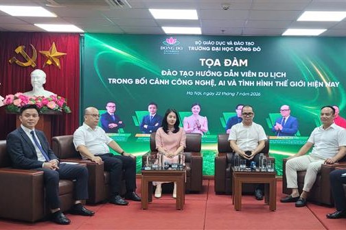 Hướng dẫn viên du lịch thích ứng với xu hướng phát triển công nghệ, AI
