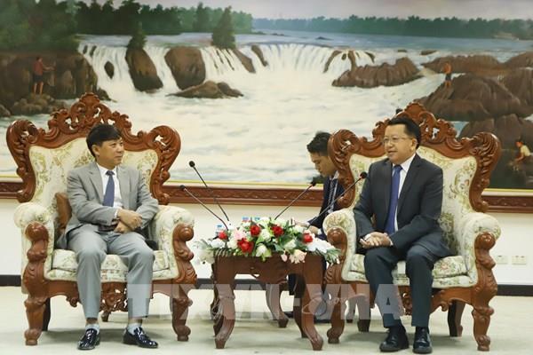 Việt Nam - Lào tăng cường hợp tác giữa các cơ quan lý luận của Đảng