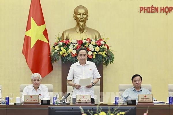 Bế mạc Phiên họp thứ 4 của Ủy ban Thường vụ Quốc hội