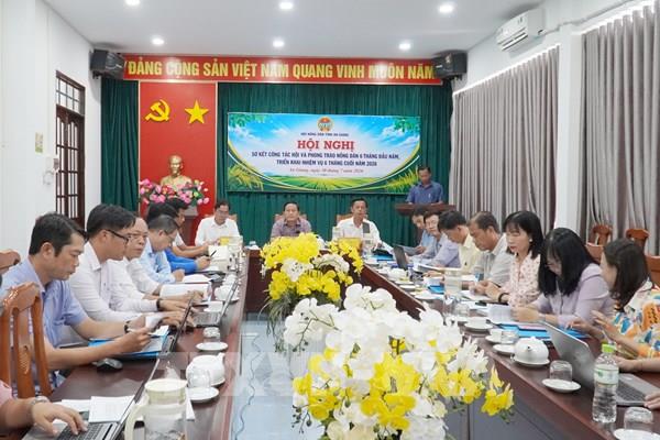 Nông dân An Giang lướt app, đưa nông sản lên sàn thương mại điện tử
