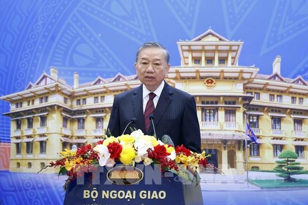 Tổng Bí thư, Chủ tịch nước Tô Lâm: Đối ngoại phải phát huy vai trò tiên phong, tham mưu đúng, hành động kịp thời