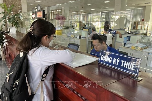 Thuế TP. Hồ Chí Minh đôn đốc cá nhân nhiều nguồn thu nhập kê khai, quyết toán thuế