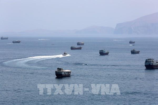 Iran và Oman đạt thỏa thuận về tuyến vận tải qua eo biển Hormuz