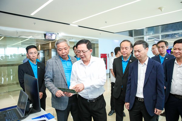 Ba vấn đề lớn đưa khoa học công nghệ thành động lực phát triển