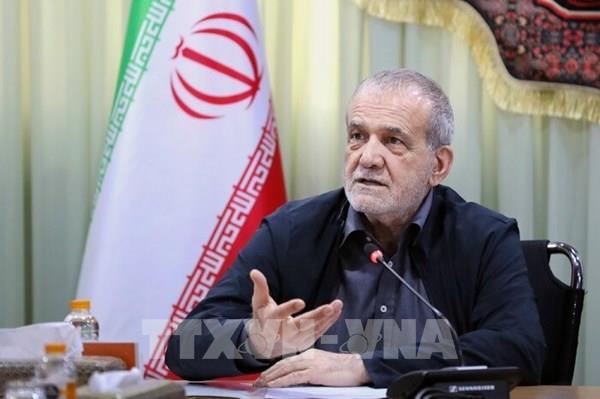Xung đột tại Trung Đông: Tổng thống Iran ủng hộ đối thoại với Mỹ