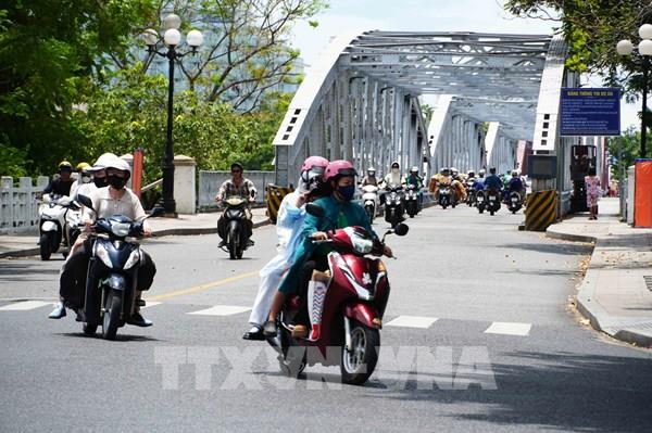 Từ ngày 24-25/8, Trung Bộ nắng nóng gay gắt, có nơi trên 38 độ C