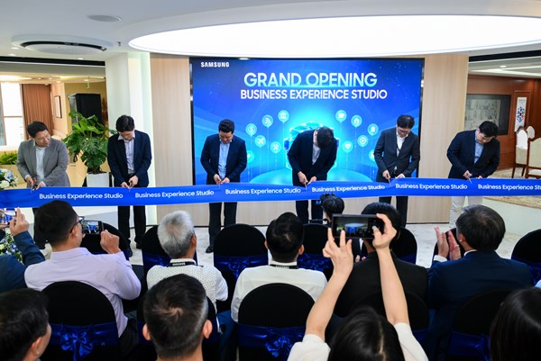 Samsung Việt Nam khai trương hệ sinh thái công nghệ toàn diện cho doanh nghiệp