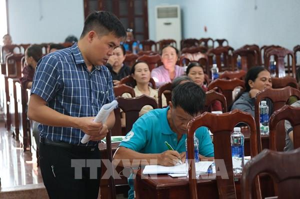 Tiếp sức 40 hộ nông dân khó khăn dựng sinh kế bền vững