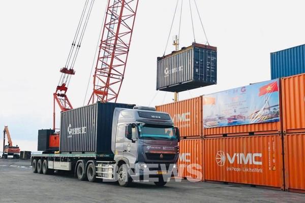 Thử nghiệm tuyến container quốc tế kết nối Cần Thơ với Quảng Tây