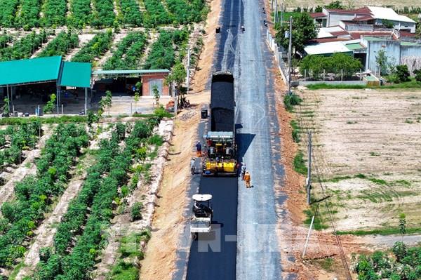 Không để điểm nghẽn cản trở mục tiêu tăng trưởng