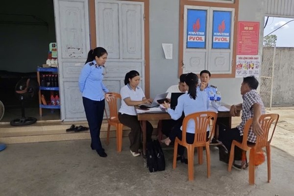 Quảng Trị tăng cường kiểm tra, giám sát hoạt động kinh doanh xăng dầu  ﻿