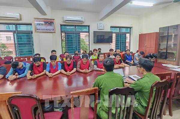 Khởi tố 10 bị can sản xuất, đăng tải video bạo lực để thu lợi