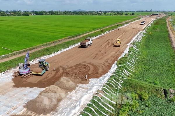 Cần Thơ kiểm tra tiến độ Dự án cao tốc Châu Đốc - Cần Thơ - Sóc Trăng