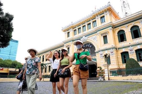 Lượng khách đăng ký tour dịp nghỉ lễ 2/9 tăng khoảng 50%