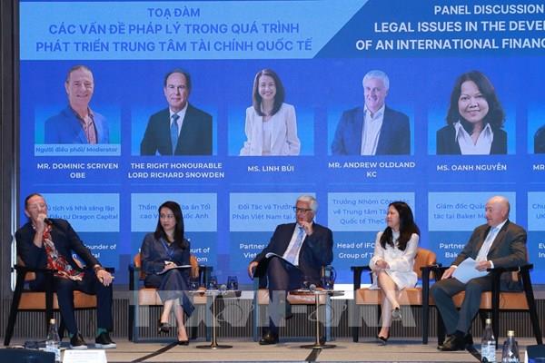 Minh bạch pháp lý để tạo sức hút cho Trung tâm Tài chính quốc tế