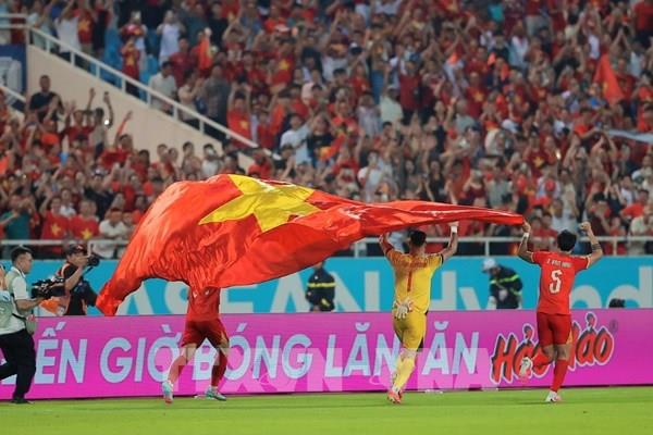 Thủ tướng Chính phủ Lê Minh Hưng gửi thư chúc mừng Đội tuyển Bóng đá Việt Nam