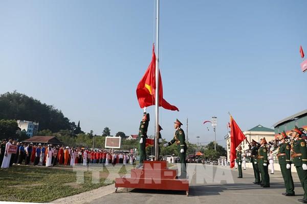 Lai Châu: Trọng thể Lễ thượng cờ mừng Tết Độc lập 2/9 tại Than Uyên