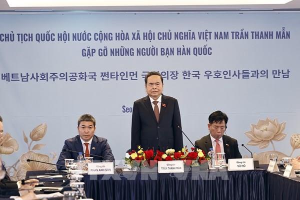Chủ tịch Quốc hội Trần Thanh Mẫn gặp gỡ những người bạn Hàn Quốc