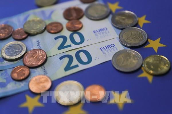 ECB tăng lãi suất lần thứ hai trong năm nay trước áp lực lạm phát