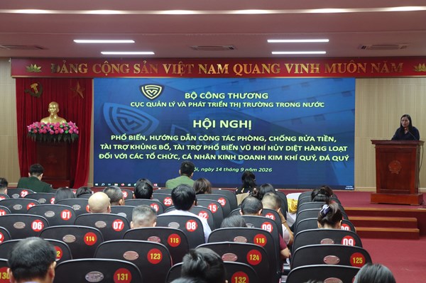 Phổ biến quy định phòng, chống rửa tiền trong kinh doanh vàng