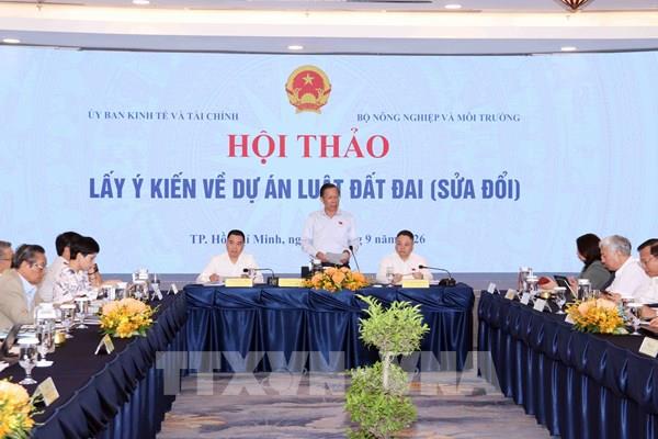 Tiếp tục hoàn thiện khuôn khổ pháp lý về nhà ở và kinh doanh bất động sản