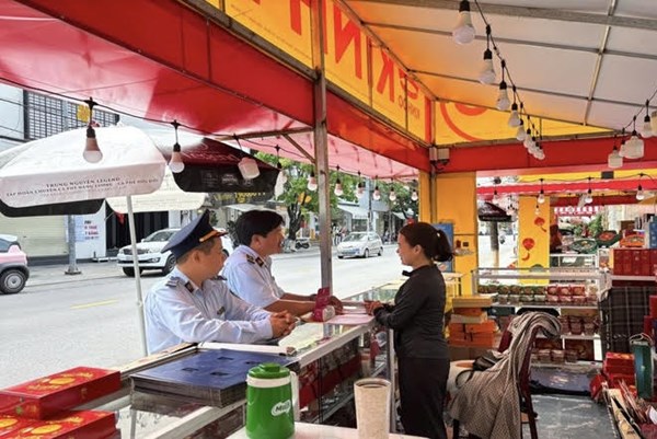 Siết quản lý thị trường dịp Tết Trung thu