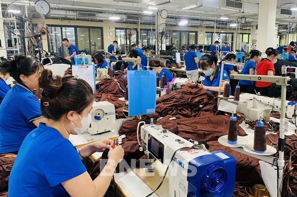 Hướng tới mục tiêu xuất khẩu 48 tỷ USD hàng dệt may