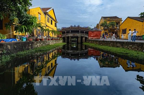 Nghe thời gian kể chuyện phố Hội