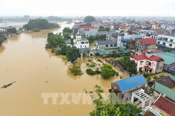 Hà Nội tập trung tiêu úng khi lũ trên nhiều sông tiếp tục lên