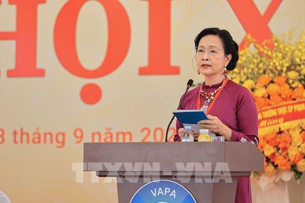 Bà Trần Thị Thu Đông tái đắc cử Chủ tịch Hội Nghệ sĩ Nhiếp ảnh Việt Nam lần thứ X