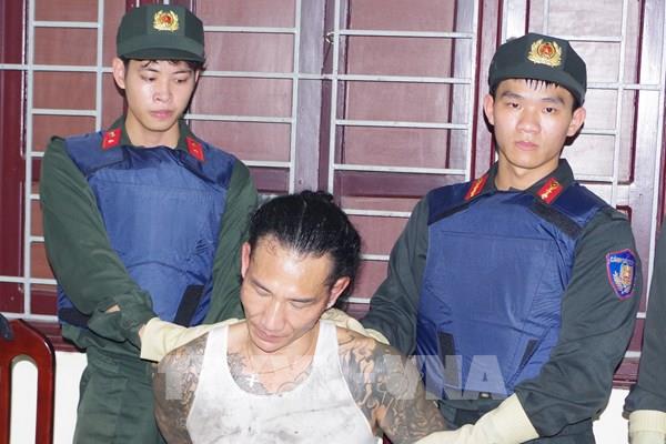 Bắt giữ đối tượng giang hồ cộm cán, tổ chức sử dụng trái phép chất ma túy