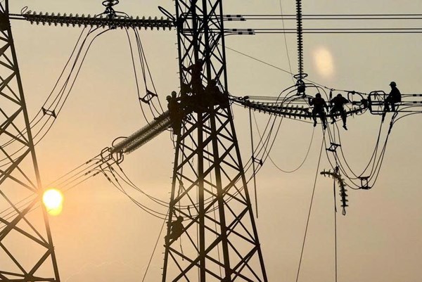 Không để khiếm khuyết trở thành sự cố trên tuyến 500kV huyết mạch Trung - Bắc