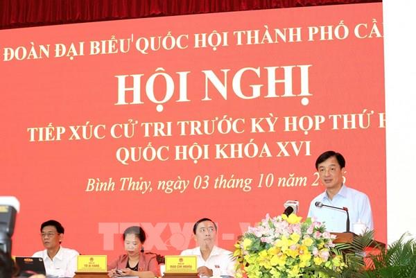 Trưởng Ban Tổ chức Trung ương Nguyễn Duy Ngọc tiếp xúc cử tri thành phố Cần Thơ