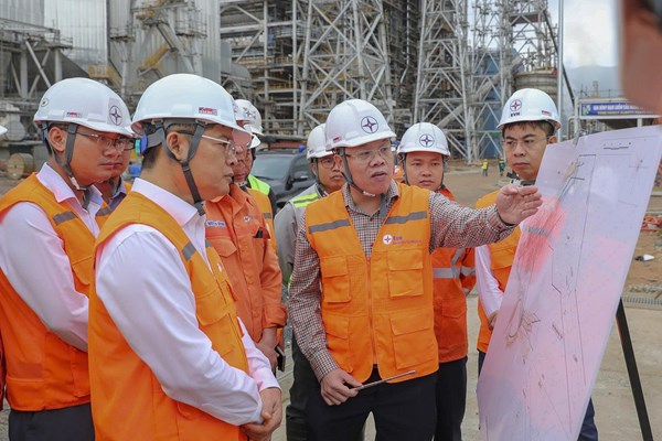 EVN đặt mục tiêu phát điện thương mại 2 tổ máy Nhiệt điện Quảng Trạch I trong quý IV