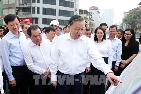 Tổng Bí thư, Chủ tịch nước kiểm tra tiến độ công trình giao thông trọng điểm ở Hà Nội