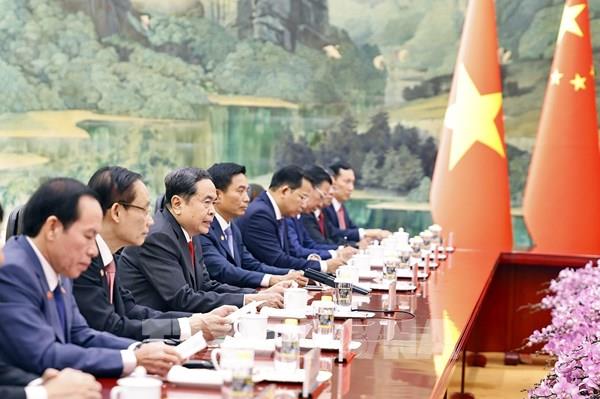 Chủ tịch Quốc hội Trần Thanh Mẫn hội kiến Thủ tướng Quốc vụ viện Trung Quốc Lý Cường