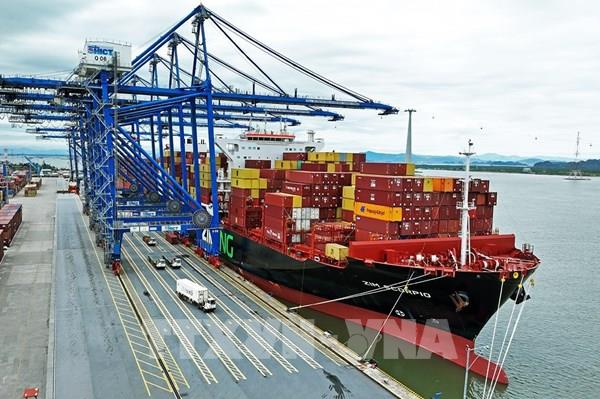 Vận tải thủy cần đúng "dòng chảy" để kinh tế biển bứt tốc