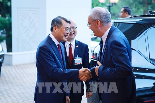 Thủ tướng Lê Minh Hưng hội kiến Tổng thống Thụy Sĩ