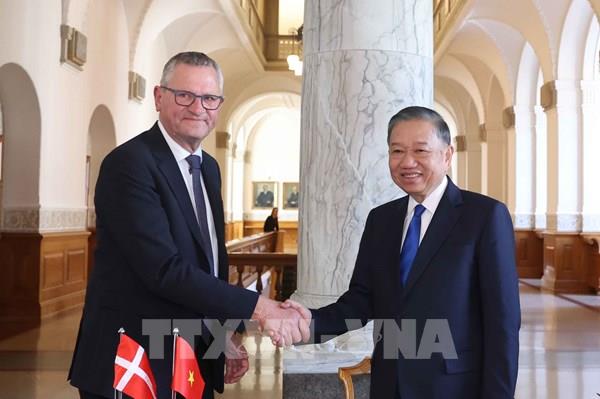 Tổng Bí thư, Chủ tịch nước Tô Lâm hội kiến Chủ tịch Quốc hội Đan Mạch Henrik Frandsen